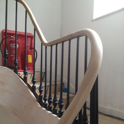 elliptical_oak_handrail