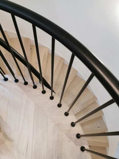 WG_GROUNDING-YOUNG-FAMILY-HOME-IN-NEW-LUXURY-AND-WARM-MINIMALISM-STYLE-TO-MEWS-HOUSE-IN-BATTERSEA-by-misch_MISCH-studio-©