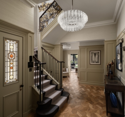Web-DS-Stairs-Hall-1.1-new-Photo-by-ZAC-and-ZAC