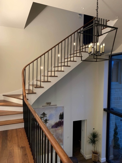 walnut-bespoke-stair
