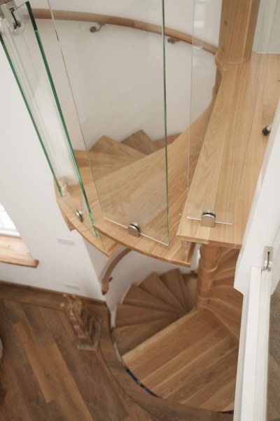 timber_spiral_staircase_5