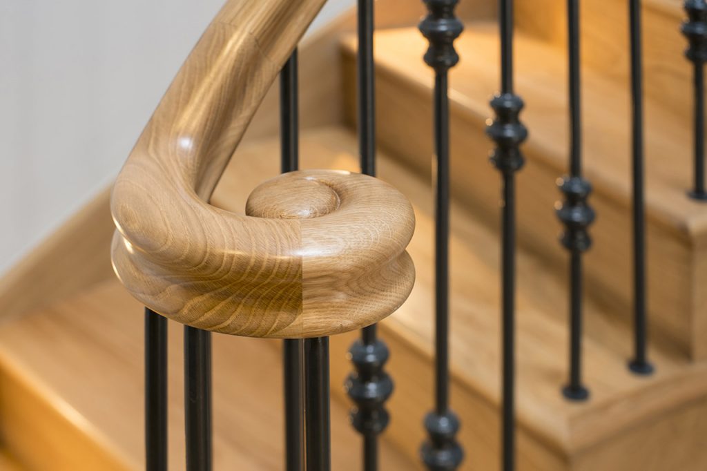 wreathed-volute-helical-stair-handrail